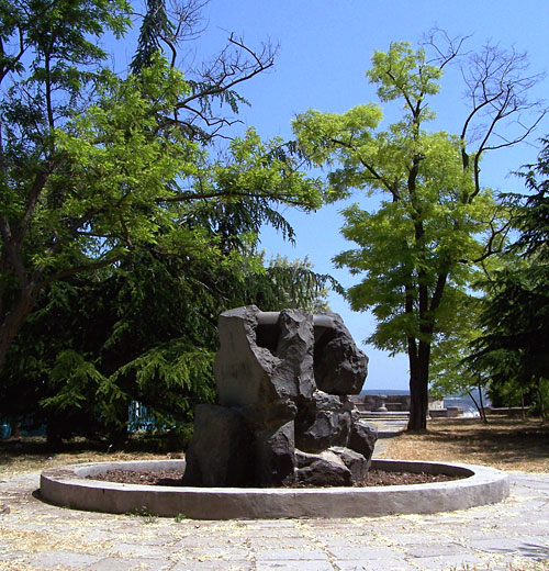 Памятник Первому бастиону