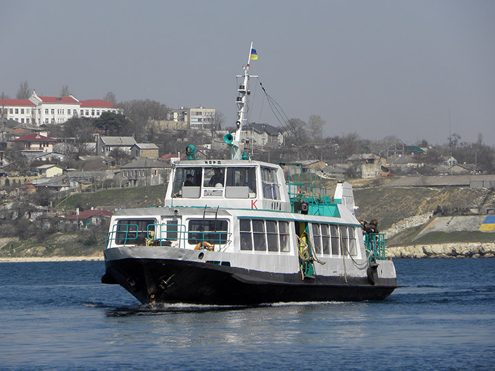 Пассажирский катер "Норд" на линии Северная сторона - Графская пристань, Севастополь